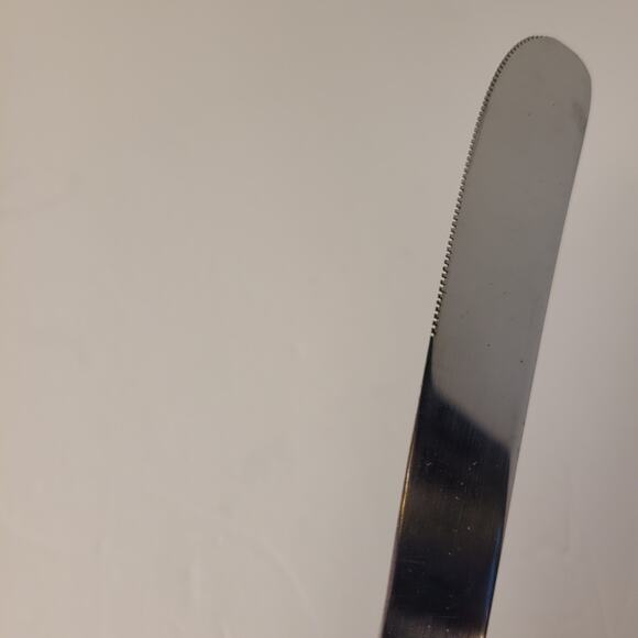 Stanley Roberts Stainless 18/8 Single Dinner Knife Japan Flatware Silverware - Picture 10 of 11